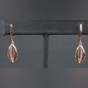 CONCH SHELL DANGLE EARRINGS Lisa Robertson Rose Gold Brand New